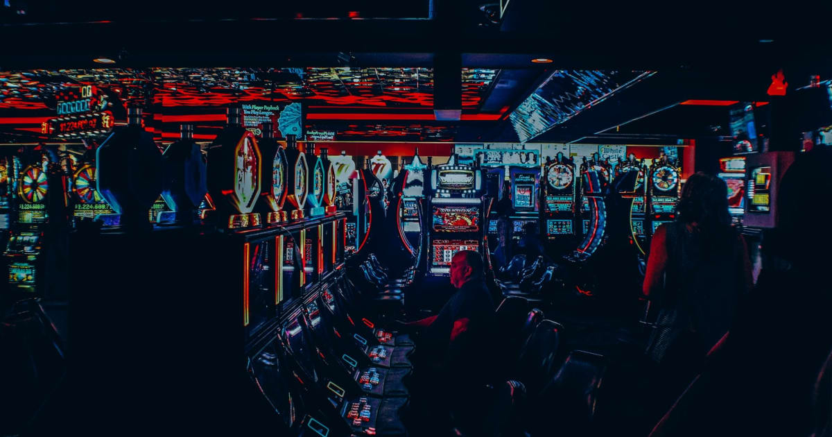 ¿Pueden los casinos en línea expulsar a un jugador?